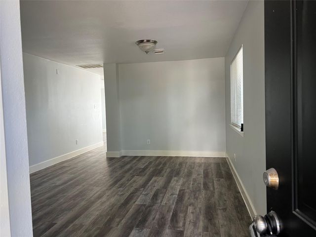 11956 Chanteloup Drive, Houston, TX 77047