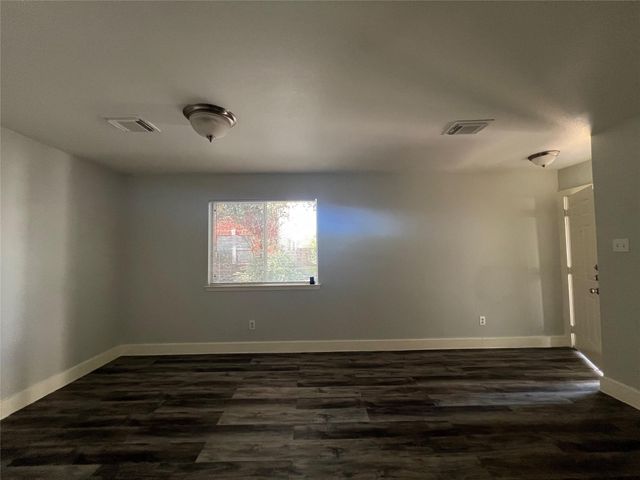 11956 Chanteloup Drive, Houston, TX 77047