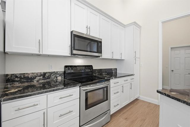 5 RIVER OAKS WAY, Palm Coast, FL 32137