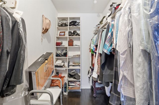 2405 S Gary Place, Tulsa, OK 74114