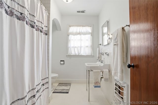 2405 S Gary Place, Tulsa, OK 74114