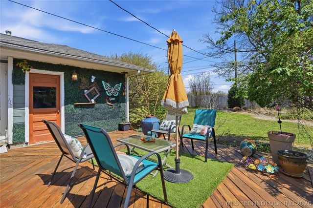 2405 S Gary Place, Tulsa, OK 74114