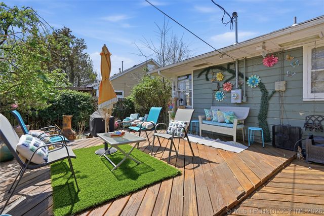 2405 S Gary Place, Tulsa, OK 74114