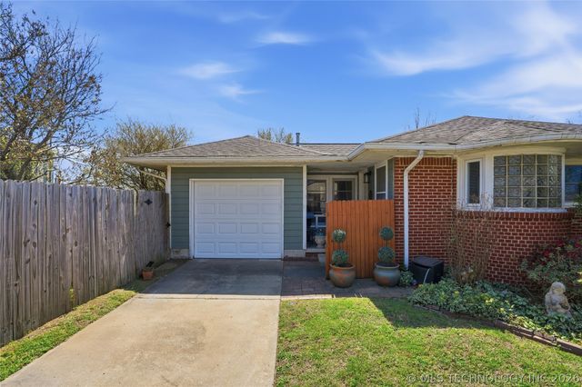 2405 S Gary Place, Tulsa, OK 74114