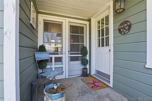 2405 S Gary Place, Tulsa, OK 74114