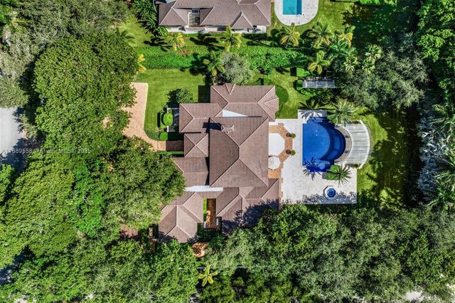 6350 SW 92nd St, Pinecrest, FL 33156