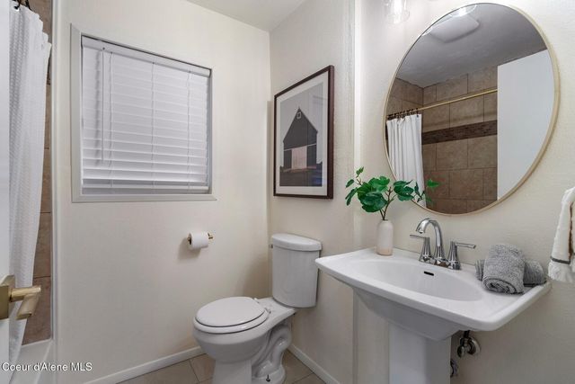 1049 N 14th ST, Coeur D'alene, ID 83814