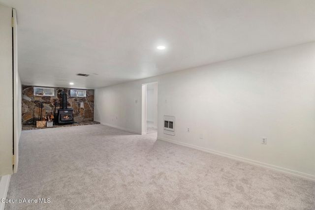 1049 N 14th ST, Coeur D'alene, ID 83814