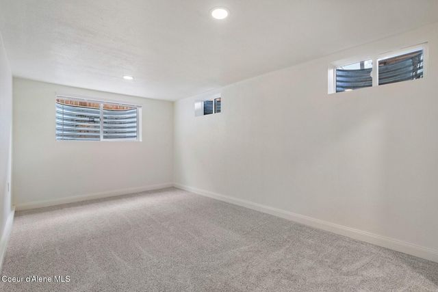 1049 N 14th ST, Coeur D'alene, ID 83814