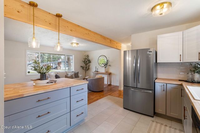 1049 N 14th ST, Coeur D'alene, ID 83814