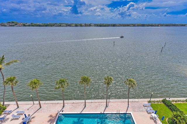 2600 N Flagler Drive 803, West Palm Beach, FL 33407