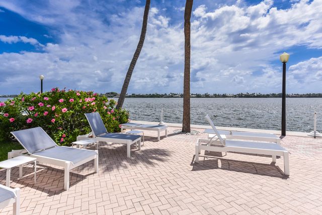 2600 N Flagler Drive 803, West Palm Beach, FL 33407