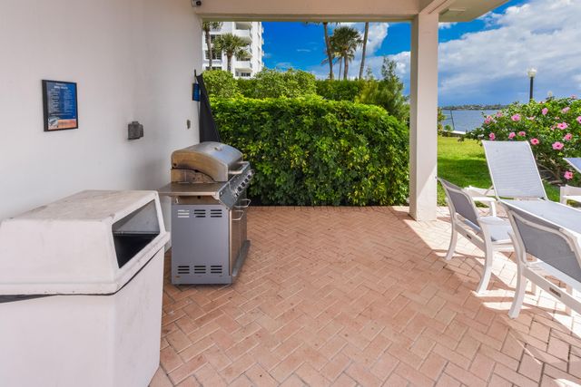 2600 N Flagler Drive 803, West Palm Beach, FL 33407