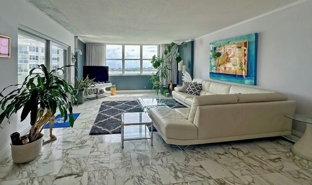 2600 N Flagler Drive 803, West Palm Beach, FL 33407