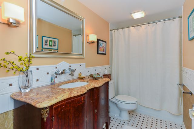 2600 N Flagler Drive 803, West Palm Beach, FL 33407