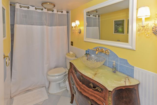 2600 N Flagler Drive 803, West Palm Beach, FL 33407