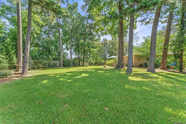 4975 Abelia Ct, Baton Rouge, LA 70808