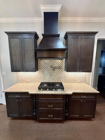 681 Charleston Mills Dr, Dothan, AL 36350