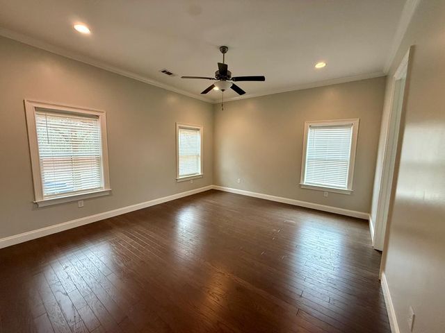 681 Charleston Mills Dr, Dothan, AL 36350