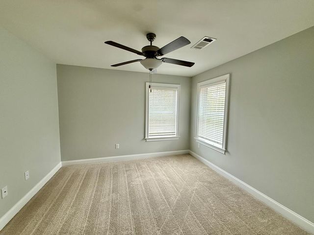 681 Charleston Mills Dr, Dothan, AL 36350