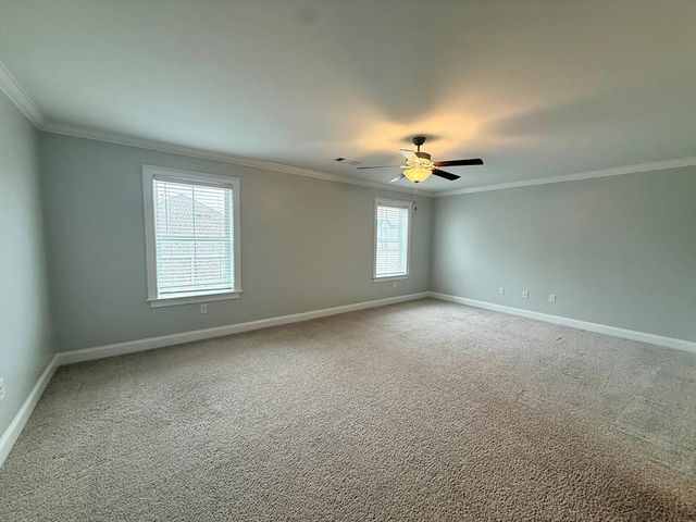 681 Charleston Mills Dr, Dothan, AL 36350