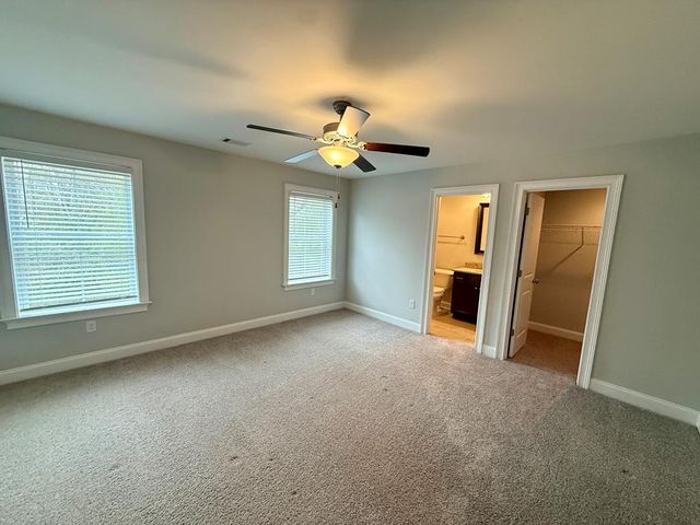 681 Charleston Mills Dr, Dothan, AL 36350