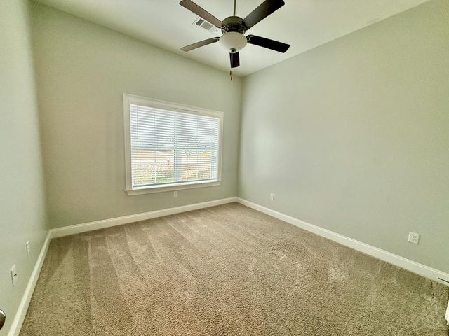 681 Charleston Mills Dr, Dothan, AL 36350