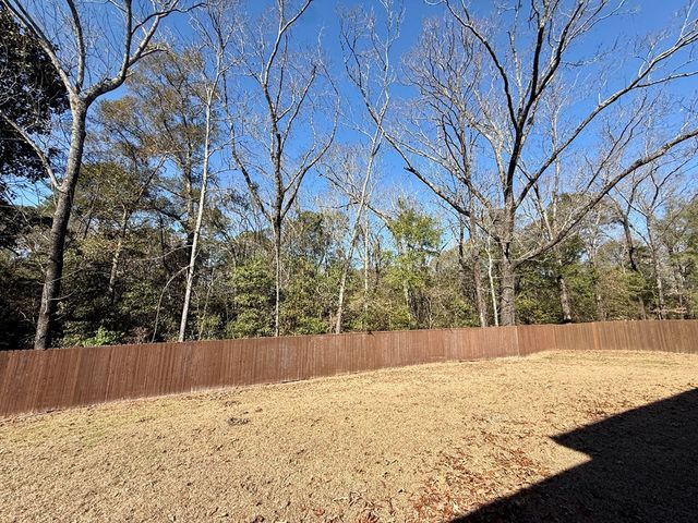 681 Charleston Mills Dr, Dothan, AL 36350