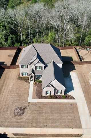 681 Charleston Mills Dr, Dothan, AL 36350