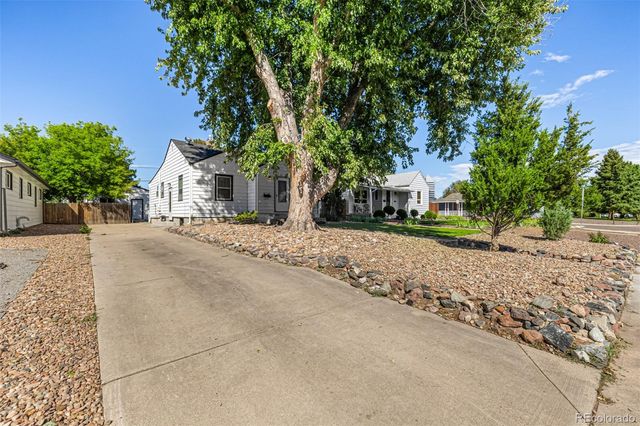 1409 S Clermont Street, Denver, CO 80222