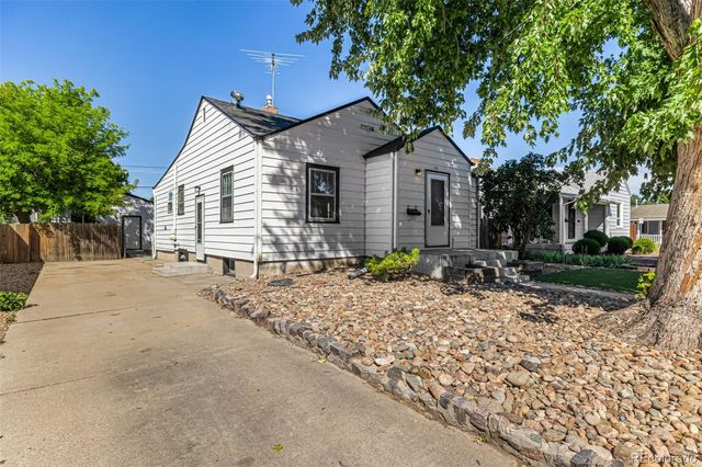 1409 S Clermont Street, Denver, CO 80222