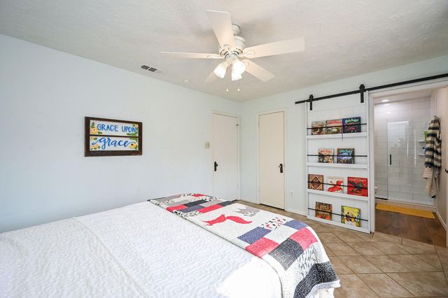 5408 Cunningham Drive, Pearland, TX 77581