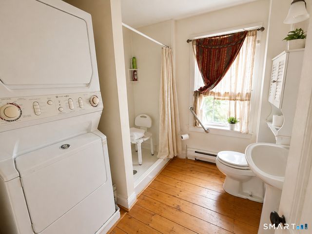 21 High Bridge Road, Newtown, CT 06482