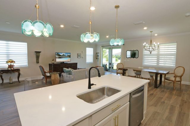 13646 SW GINGERLINE Drive, Port St. Lucie, Port St Lucie, FL 34987