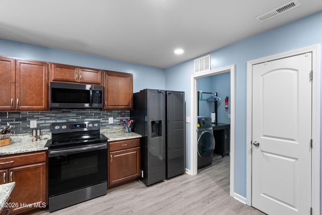 35 Lighthouse Cove Loop, Calabash, NC 28467
