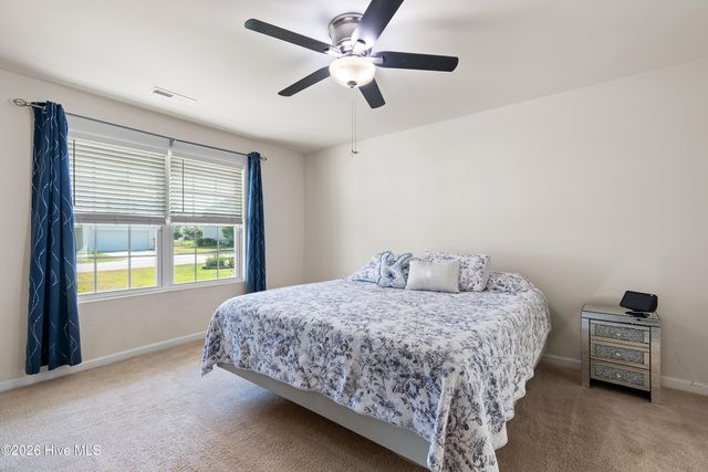 35 Lighthouse Cove Loop, Calabash, NC 28467