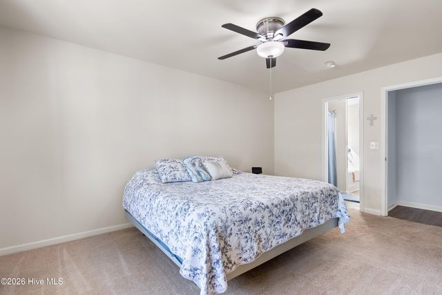 35 Lighthouse Cove Loop, Calabash, NC 28467