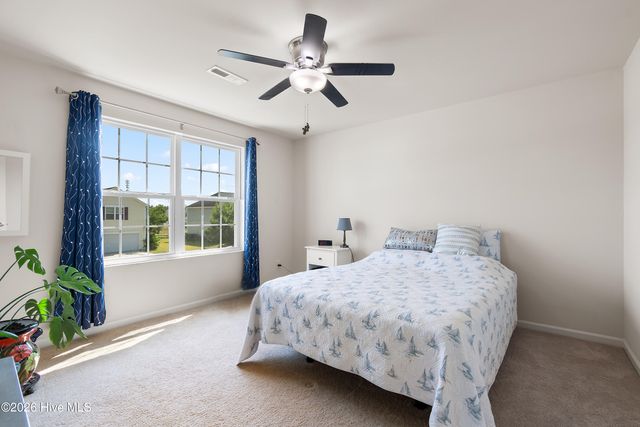 35 Lighthouse Cove Loop, Calabash, NC 28467