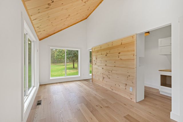 6389 Old Hwy 64 W, Warne, NC 28909