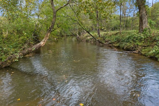 6389 Old Hwy 64 W, Warne, NC 28909