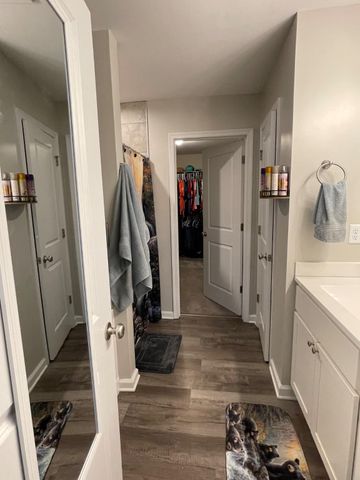 253 GRUBB LNDG LNDG, Inwood, WV 25428