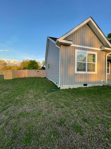 253 GRUBB LNDG LNDG, Inwood, WV 25428