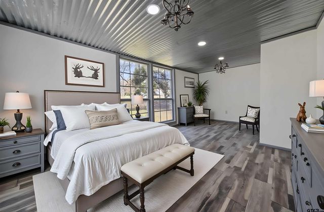 10881 Hillside Dr., Frankston, TX 75763