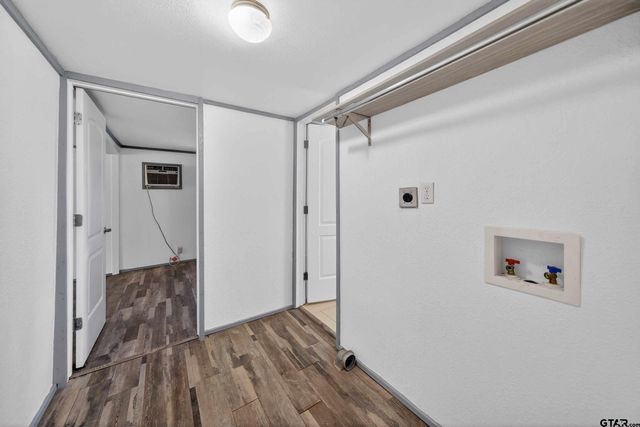 10881 Hillside Dr., Frankston, TX 75763