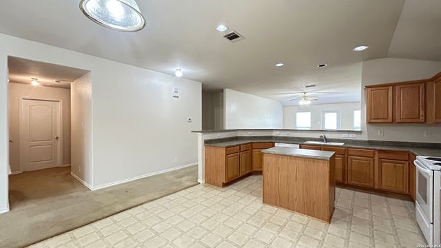 4906 SPYGLASS VW, San Antonio, TX 78247