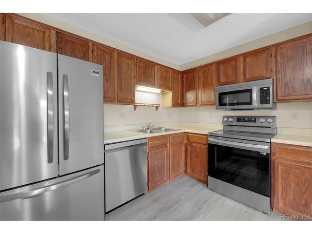 4371 Hunting Meadows Cir, Colorado Springs, CO 80916