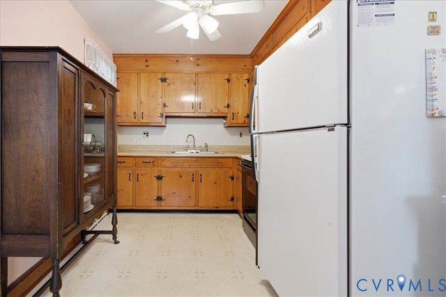 418 S 20th Ave, Hopewell, VA 23860
