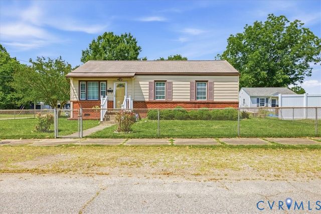 418 S 20th Ave, Hopewell, VA 23860