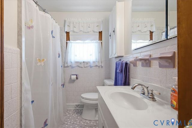 418 S 20th Ave, Hopewell, VA 23860