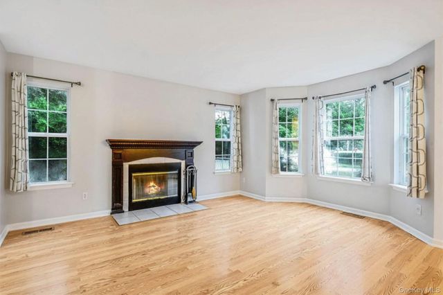 133 Cumberland Street, Mastic, NY 11950